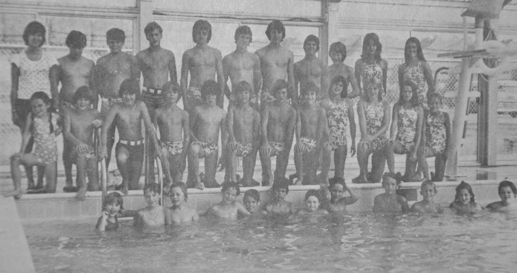 1975 swim team